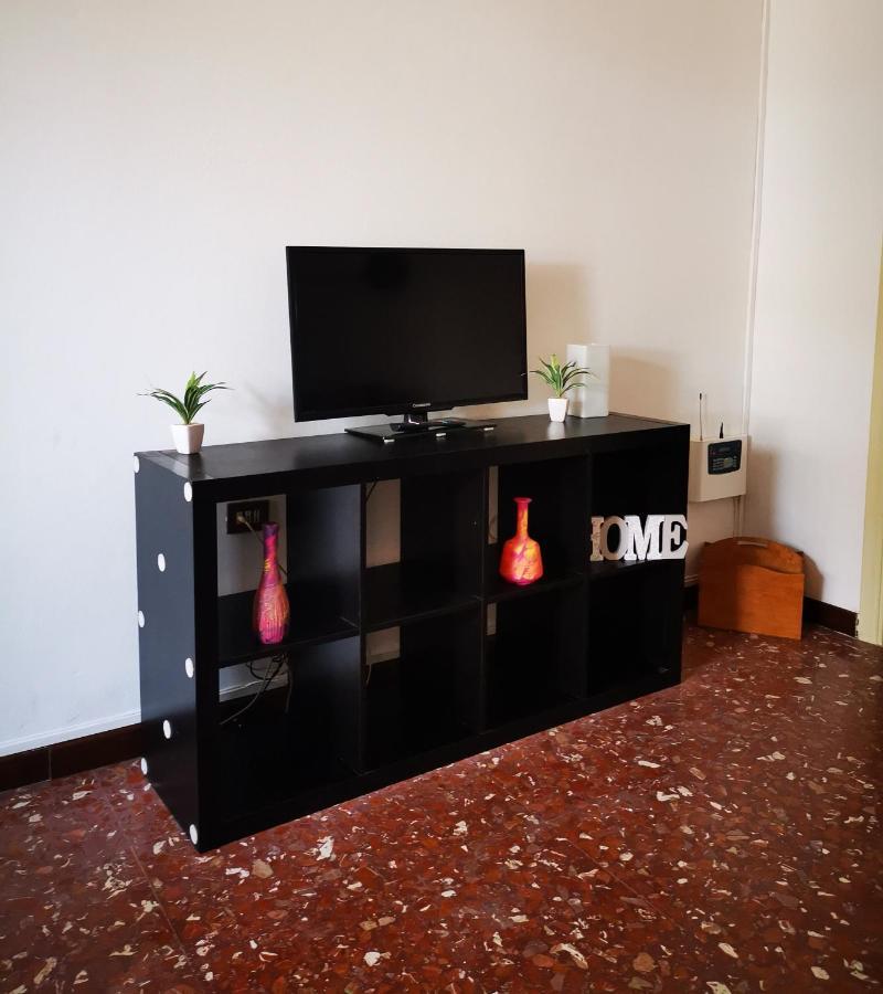 Appartamento Di Sara Рим Екстер'єр фото